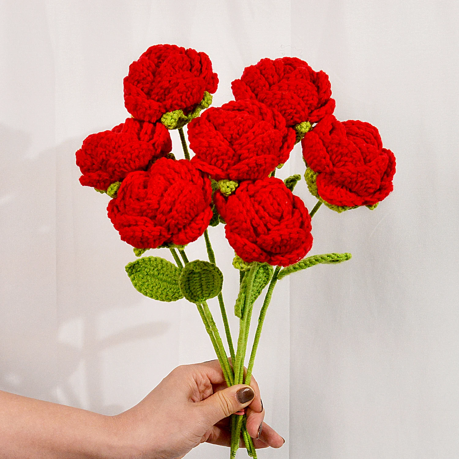 

7pcs Handmade Crochet Rose Bouquet - Exquisite Artificial Flower Decor, Perfect for Gifts on Valentine'S Day, Teacher'S Day, Mom