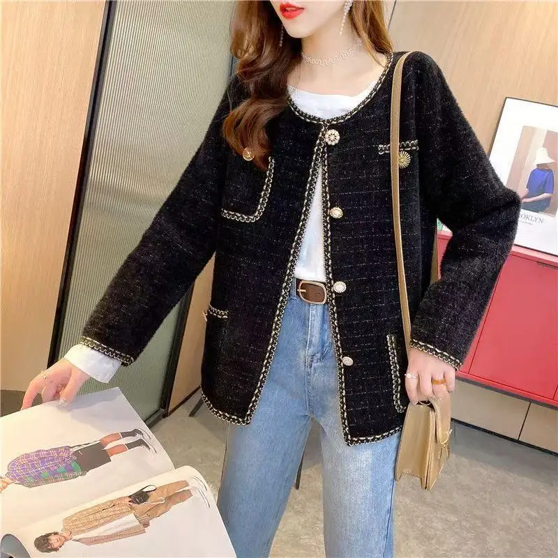 

2026 Новый вязаный кардиган с круглым вырезом, весенне-осенний женский модный маленький ароматный стиль, свитер с длинными рукавами, пальто, женские короткие топы