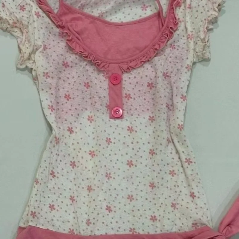 Harajuku Hottie Fake Two T-shirt American Subculture Floral Print Tshirts Vintage Ruffled Patchwork Tees Women's Sweet Slim Tops