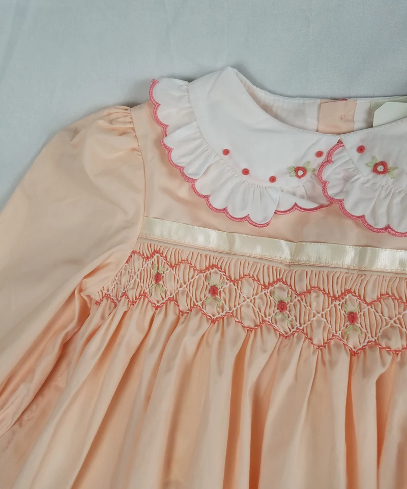 Girls Princess Smocking Dresses Autumn 2024 Long Sleeve Handmade Smocked Dress For Girls Vintage Embroidery Pink Smock Clothes