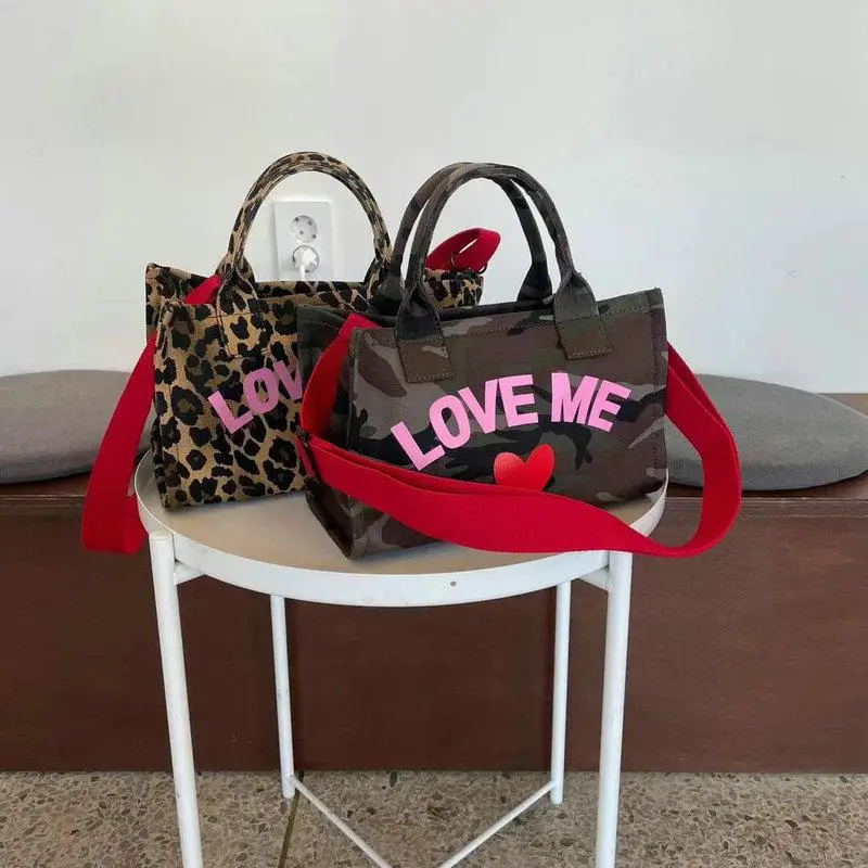 

Lejunev Women's Crossbody Tote Bag Leopard Print Camouflage Casual Single oulder Satchel Urban mat Sle Daily Use