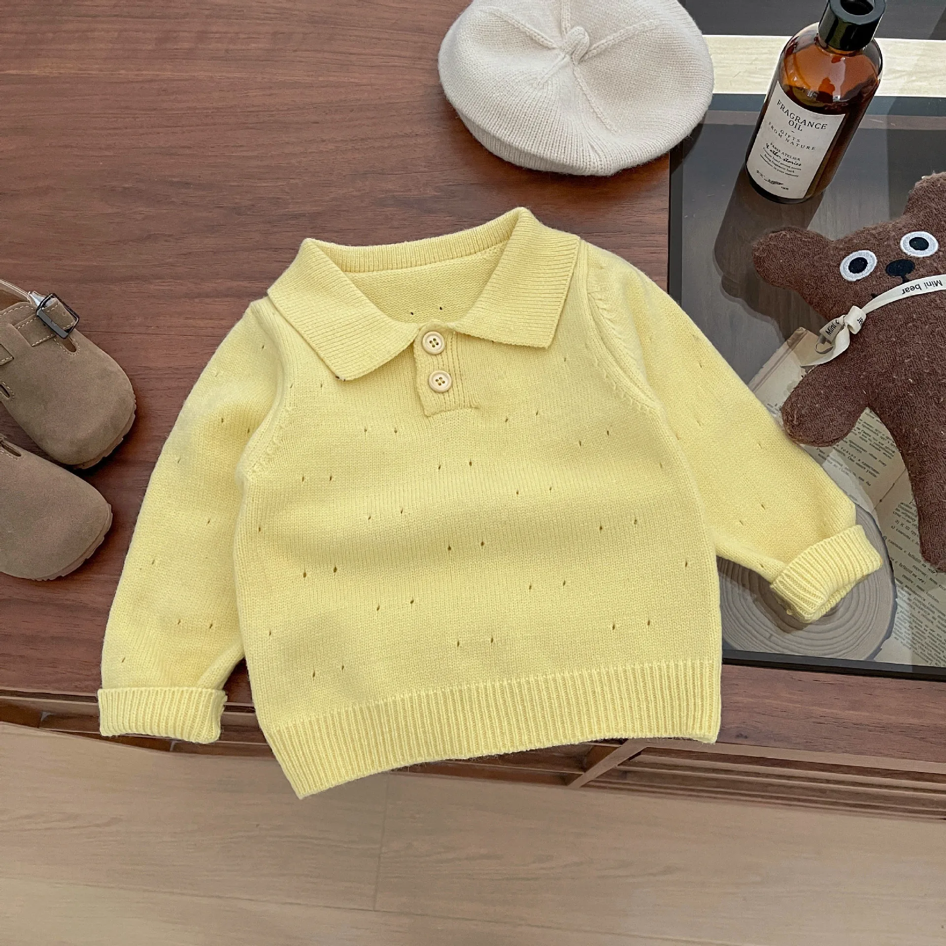 سترة مجوفة بياقة بولو رفيعة ومتعددة الاستخدامات سترة محبوكة كورية فضفاضة غير رسمية لربيع الخريف جديدة عصرية ومريحة