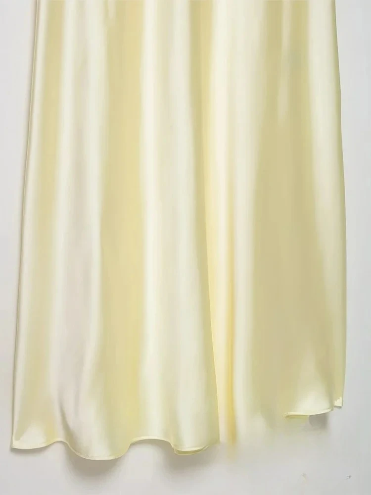 ชุดเดรสซาตินสำหรับงานปาร์ตี้ผู้หญิง KONDALA สไตล์เซ็กซี่เก๋ไก๋ สายเดี่ยวผูกโบว์ ทรงตรงยาว แฟชั่น 2025 ชุดราตรีออกงานกลางคืนสุดหรู