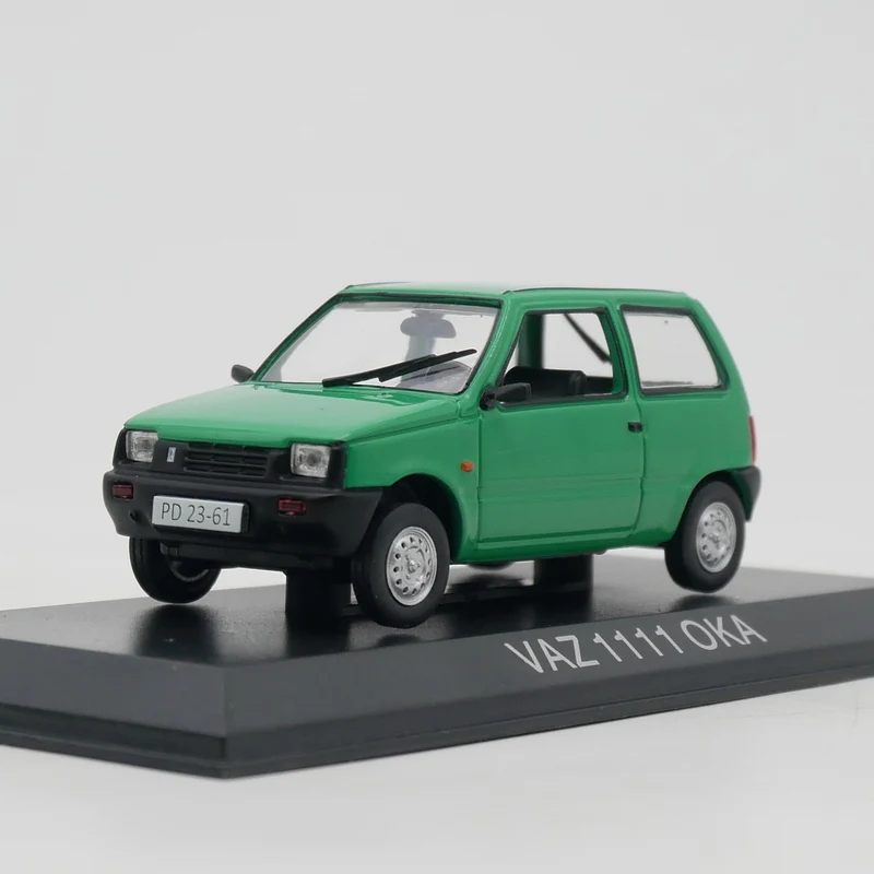 

Ixo / Ist 1:43 VZA 1111 OKA литые модели автомобилей