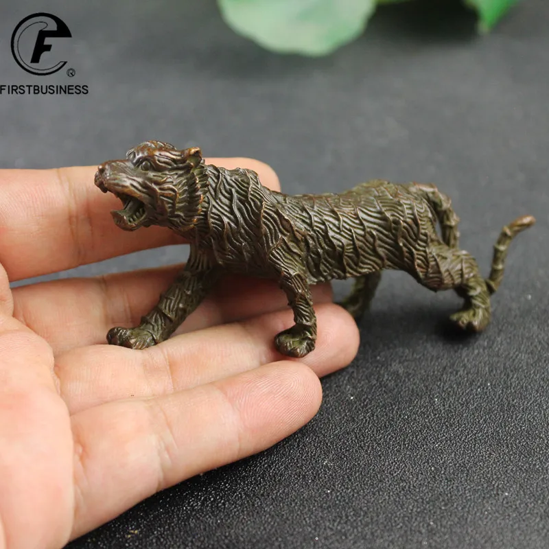 Статуя большого тигра из твердой латуни, настольное украшение, статуэтка чайного питомца золотого цвета, статуэтка животного, пресс-папье, украшение для дома, ремесла, аксессуары