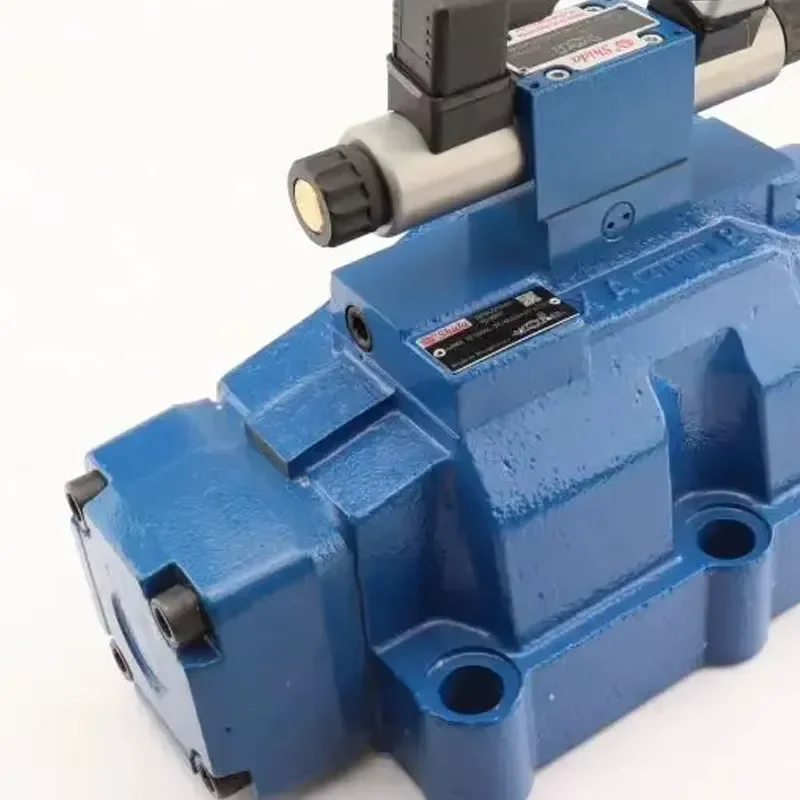 High Quality  Brand Pilot-operated Proportional Directional Valve 4wrke 32 E600l-3x with 1 Year Warranty