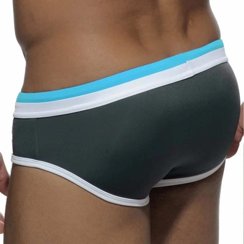 Sportswear Men's Swimsuit Nylon Low Rise Pouch Swim Briefs Plus Size Beachwear Gay Men's Swimwear