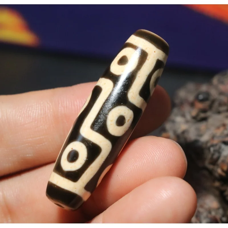 

Energy Tibetan Old Agate Oily Fold Line 9 Eye Old Method dZi Bead Pendant 4A LzK