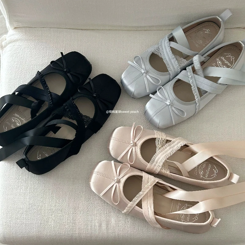 Fashion Sweet Ribbon Ballet Shoe Women's 2026 New Square Head Flat Mary Jane Shoes Bow Light Mouth Single Shoes for Female