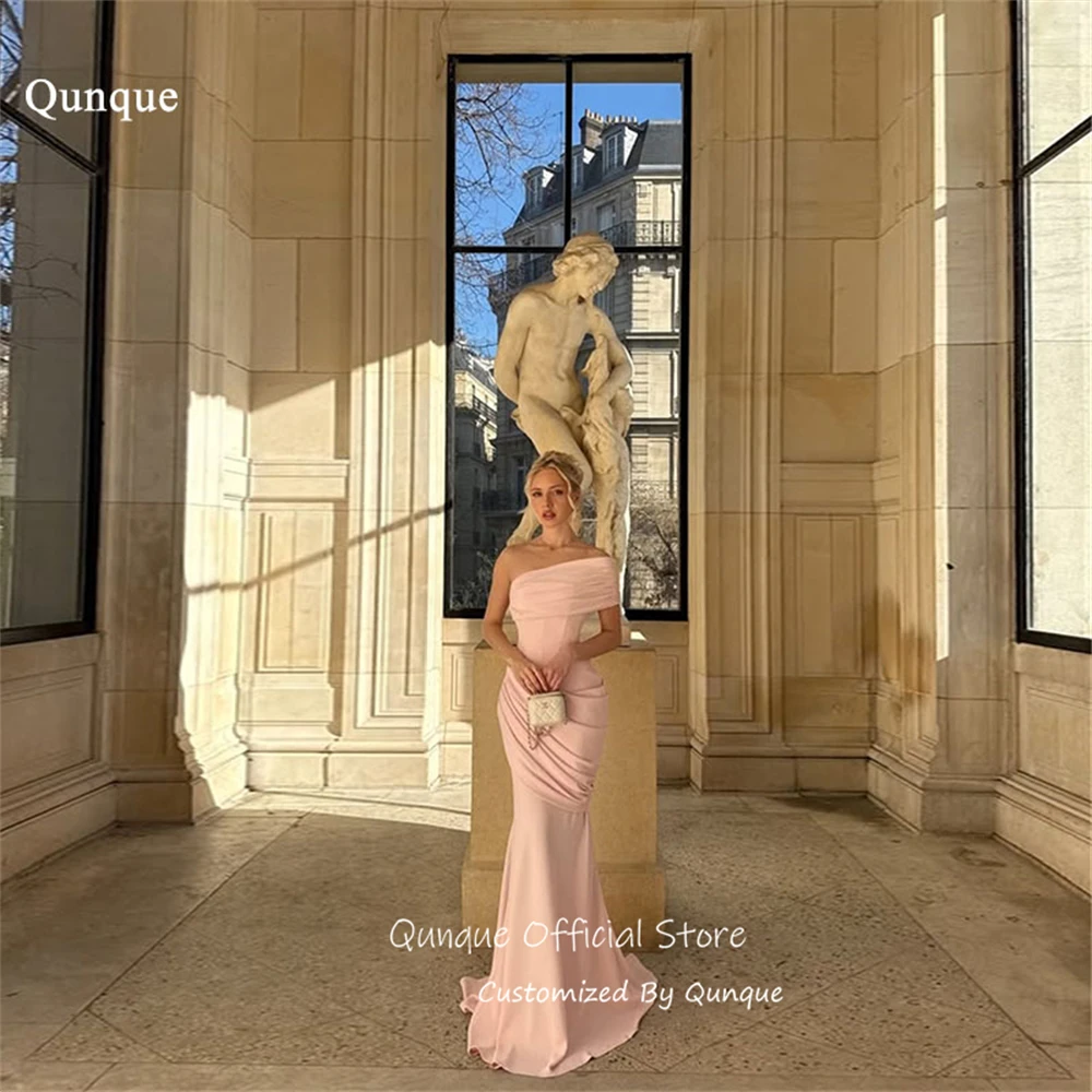 

Вечернее платье Qunque на одно плечо с короткими рукавами, розовое атласное, в коктейльном стиле, для выпускного вечера, с драпировкой на талии, на заказ