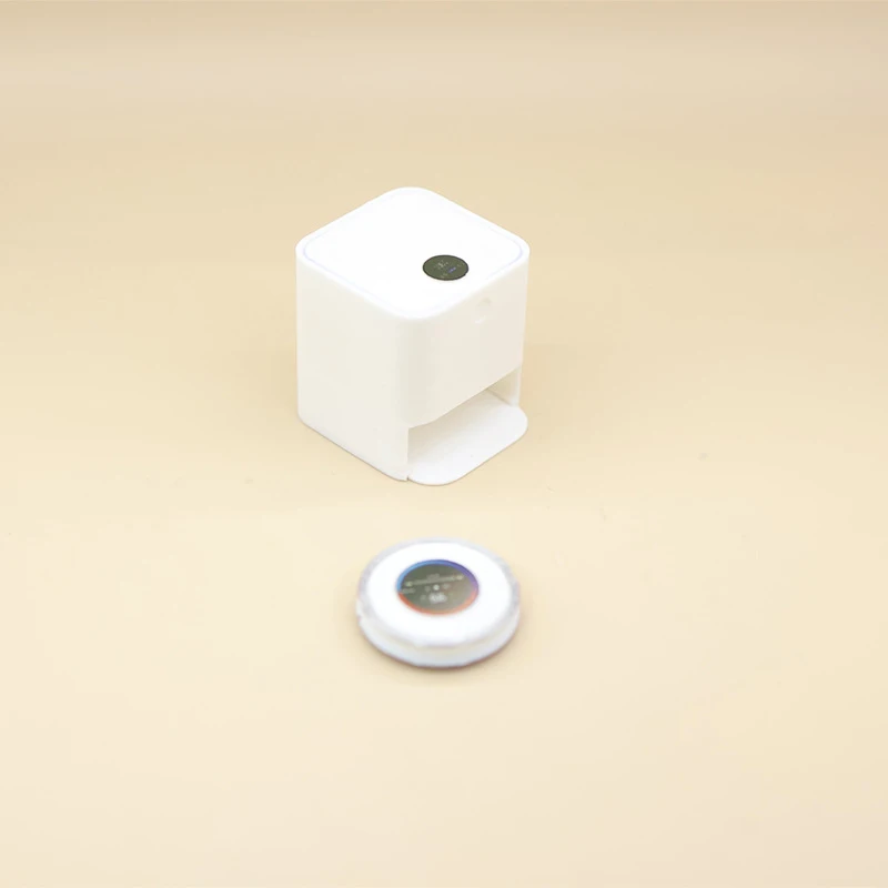 Miniaspiradora robótica de simulación para casa de muñecas, modelo de muebles para casa de muñecas, decoración, accesorios de escena micro, 1/12