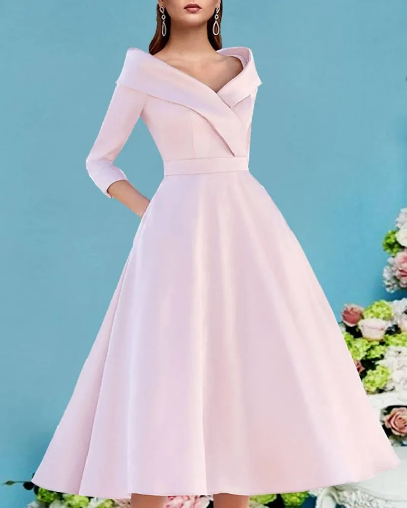 A-line Pink Mother of the Bride Dress Vintage elegante scollo a V lunghezza del tè abiti da festa per gli ospiti in raso 2023 Plus Size