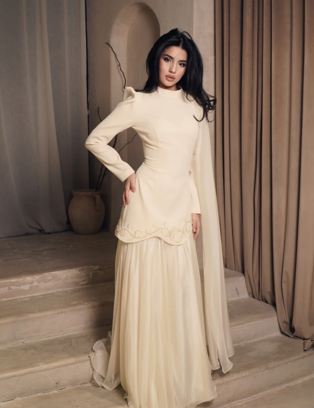 

Customized Yellow Exquisite Casual Jersey Pleat Beading Sequined A-line High Collar Long Dresses Evening Dresses for Woman Retro