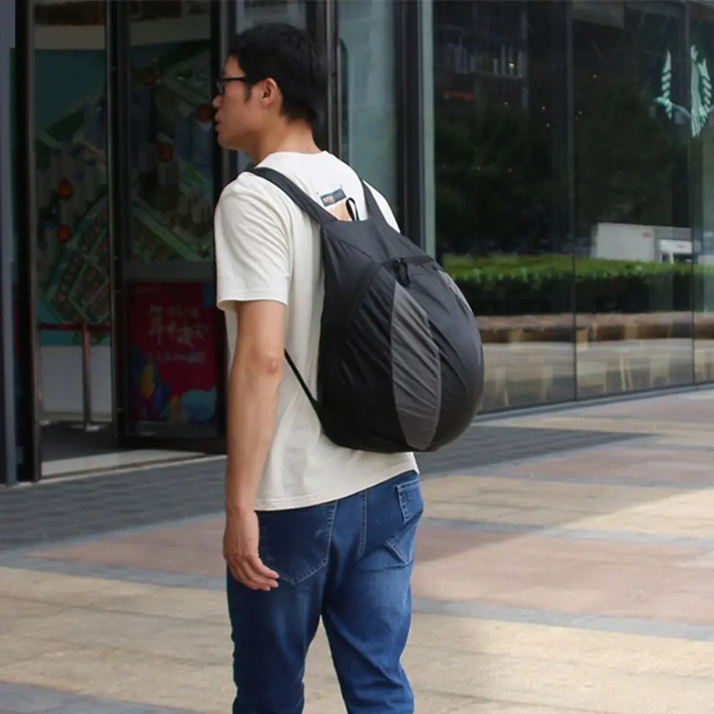 Motorhelmrugzak met grote capaciteit Lichtgewicht spatwaterdichte helmdraagtas Sneakers Tas Opvouwbaar