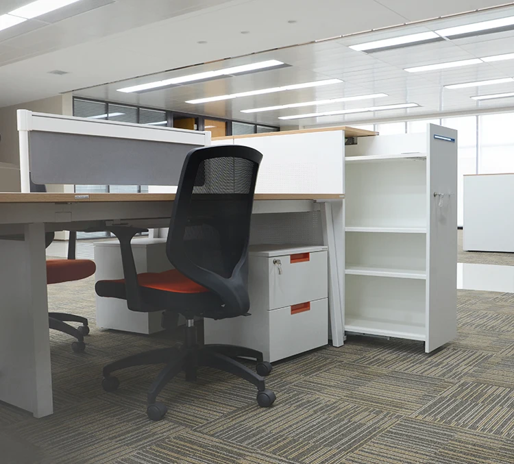 Modern Commercial Office Desk Metal Frame Benching Staff Work Station Table With Screen Divider