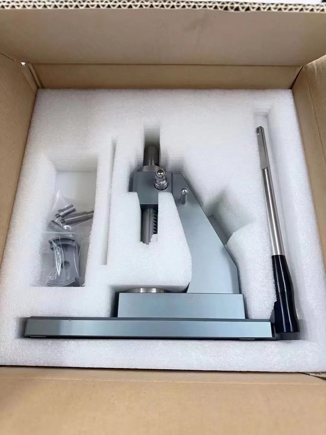 Metal 6173 High Quality Large Scale Dial Press with Scale for Watch Maintenance and Closure of Watch Cover Watch Case Back Close