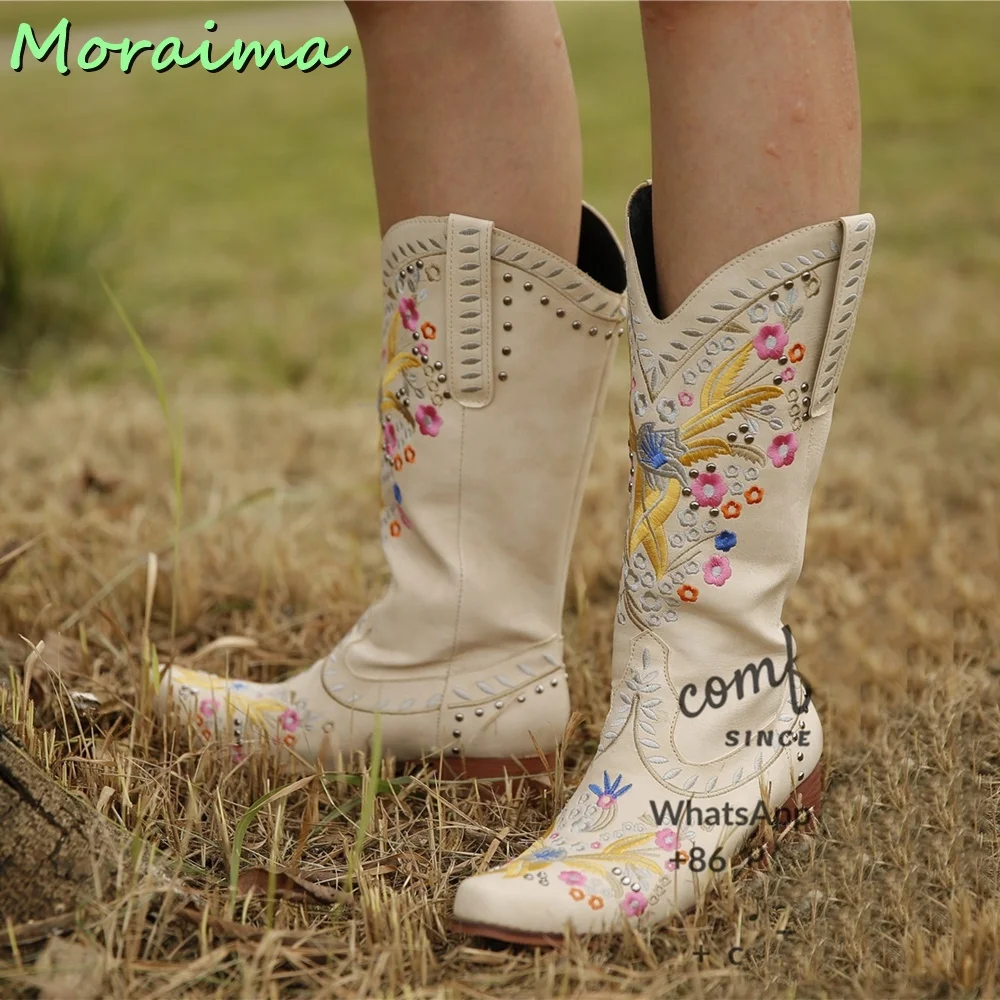 Ethnic Style Embroidery Mid Calf Boots Women Pointed Toe Slip On Designer Cowboy Boots Block Mid Heel Vintage European 2023 New