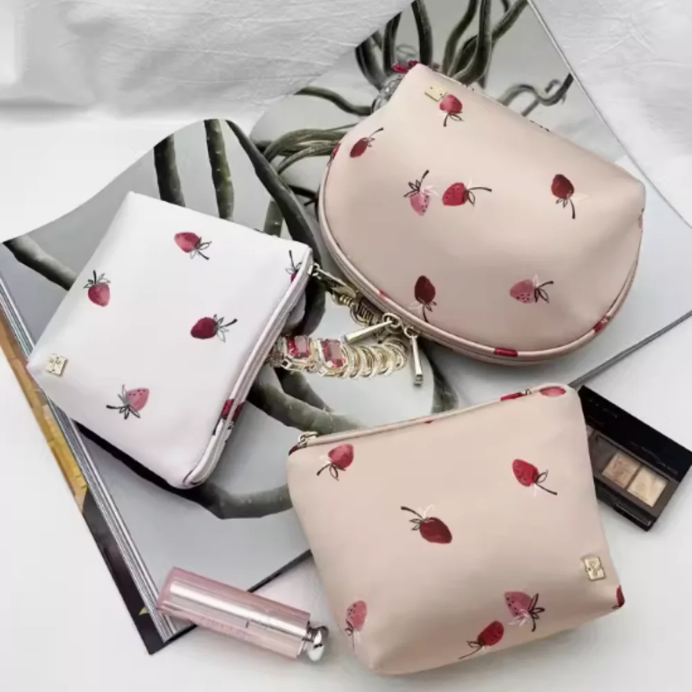 Sweet Cute Strawberry Print Women Cosmetic Bag Travel Storage Makeup Storage Bag Organizer custodia per trucco femminile portatile