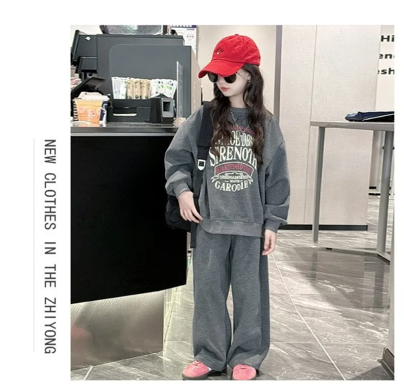 UNITIM Herbst Kinder Mädchen 2-teiliges Kleidungsset mit Buchstabendruck, Sweatshirt + Hose, Trainingsanzüge, lockere Sport-Hose für junge Mädchen. – Detail 10