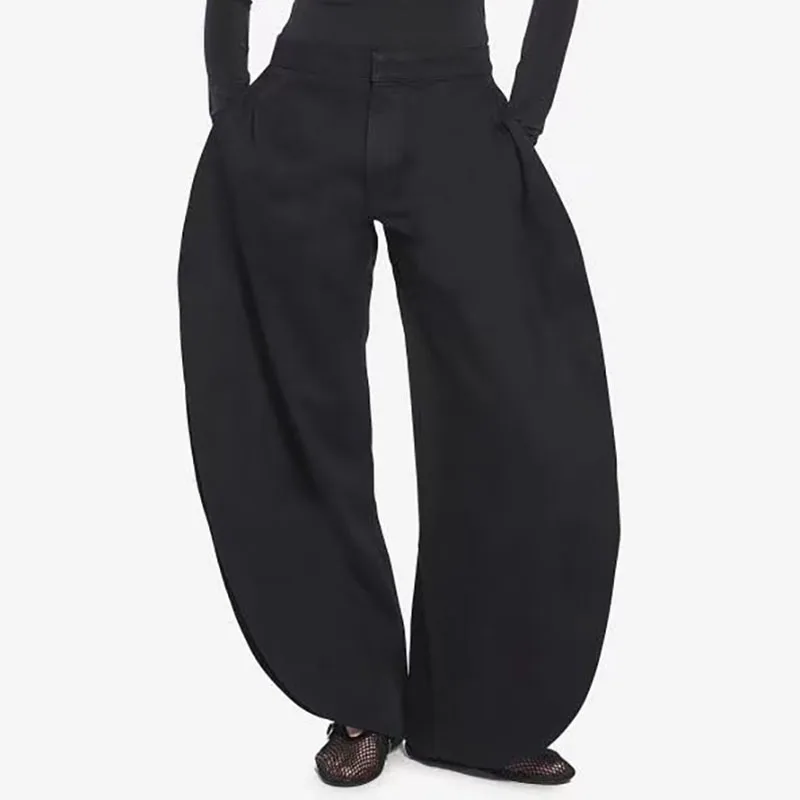 

High-end high-waisted wide-leg sickle pants with a draping effect, loose and comfortable casual commuting nine-inch pants