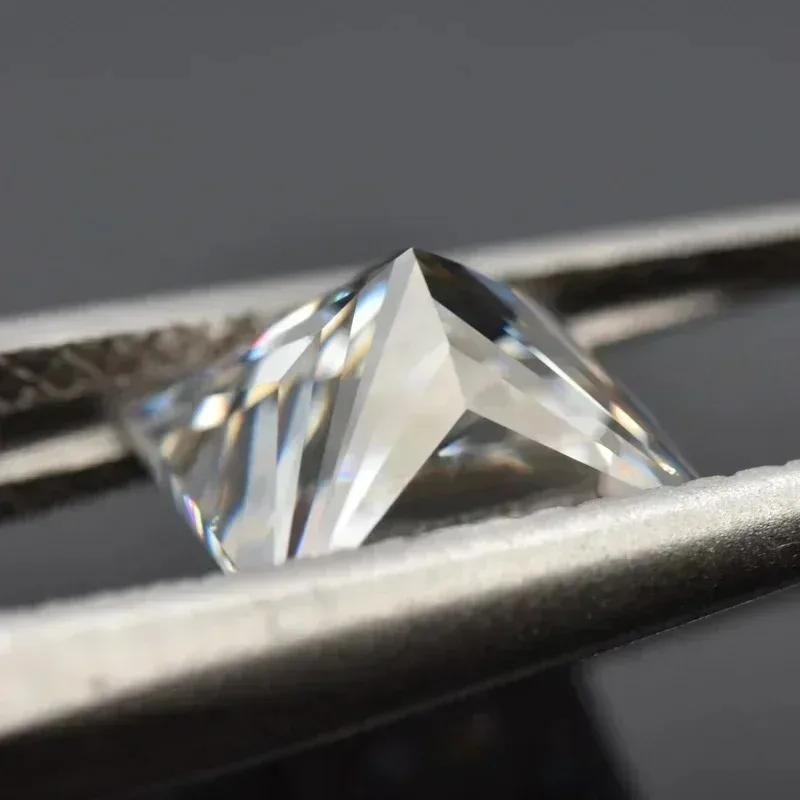 Moissanit-Loose-Stein, D-Farbe, Princess-Schliff, VVS1, bestanden im Diamanttester, Edelsteinperlen für die Schmuckherstellung mit Zertifikat – Detail 6