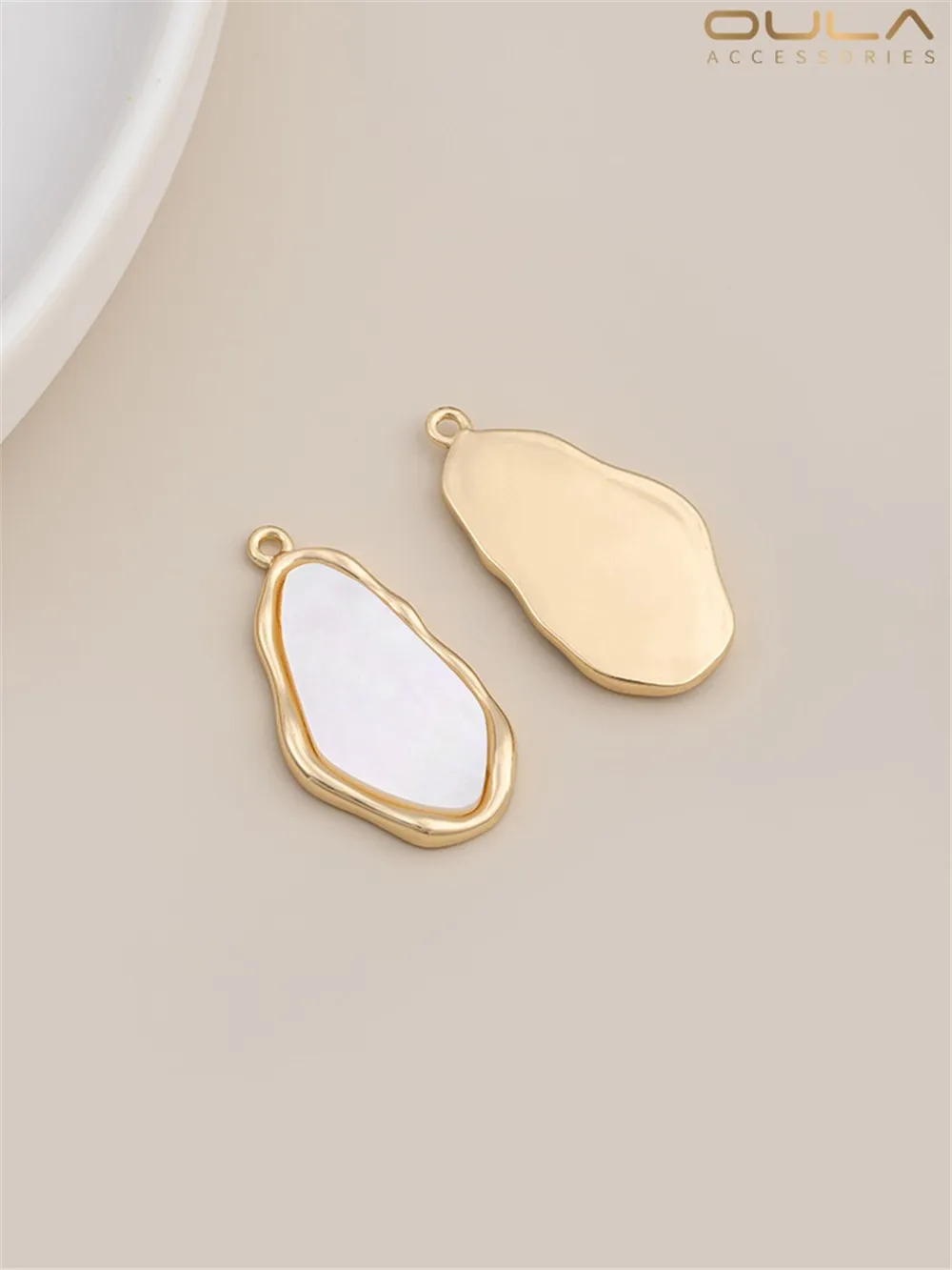 14K Gold-Filled Plated Sticky Natural Shell Square Tag Round Irregular Oval Pendant Diy Jewelry Accessories