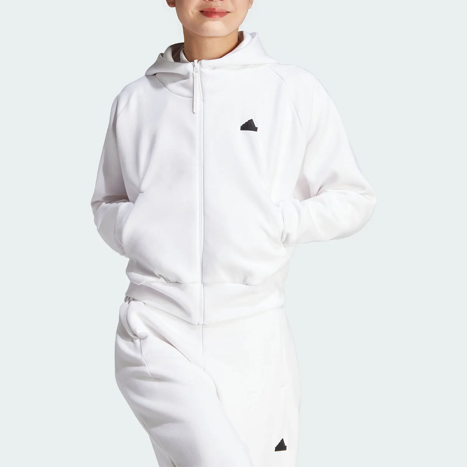 

Adidas Originals Женская свободная куртка на молнии IN5133