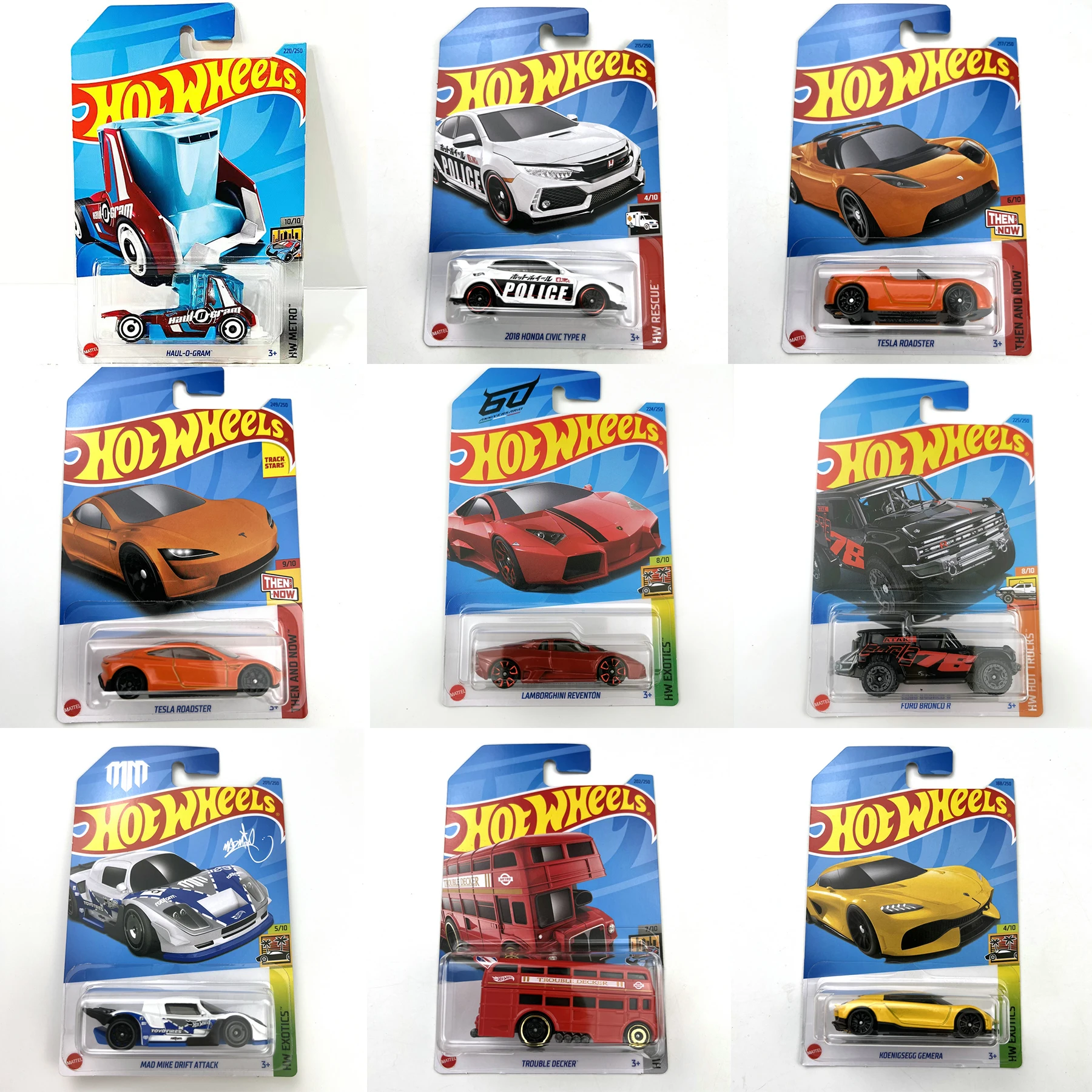 ホットウィールとタカラトミーの1/64スケールダイキャストカー。 ホットウィールとタカラトミーの1/64スケールダイキャストカー