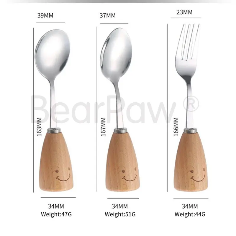 3D stainless steel spoon, fruit fork, crockery with Japanese wooden handle, soup spoon with smiling face for cute cartoon kids