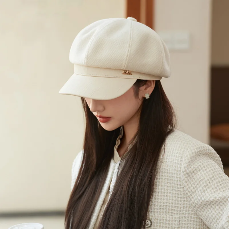 Korean style women's hats for autumn and winter, retro leather brimmed octagonal hats, casual, fashionable and face-flattering