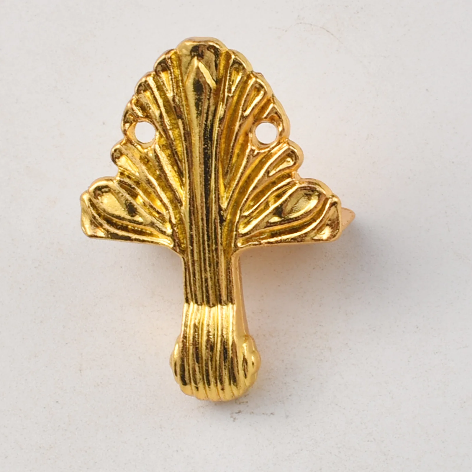 

Imitation gold decorative box bottom feet, wooden box gift box four-sided bottom feet, foot guards, antique decorative foot lugg