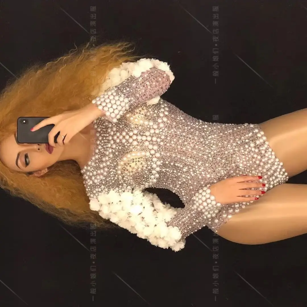 

Diamond Pearl bodysuit White flowers long sleeved jumpsuit dance performance costume photography photo costume