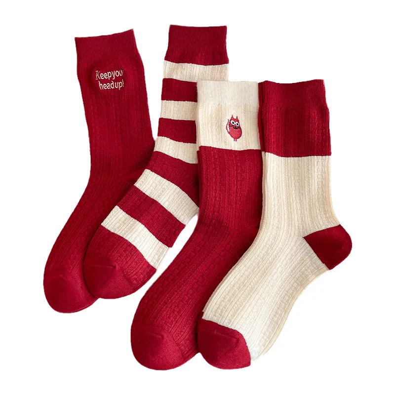 

2 Pairs of Cashmere Red New Year Socks Winter Thick and Warm Midsole Socks Symbolizing Happiness Luck Gift Casual Socks