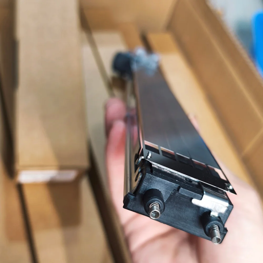 

1X AD004091 Charge Corona Unit for Ricoh Aficio MP 5500 6000 6500 7000 7500 8000 1060 1075 1085 1105 2051 2060 2075 2090 2105