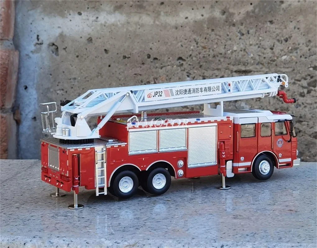 1/43 JIE Tong escalera motor de bomberos JP32 Diecast coche modelo camión juguetes regalos Hobby colección adornos de exhibición