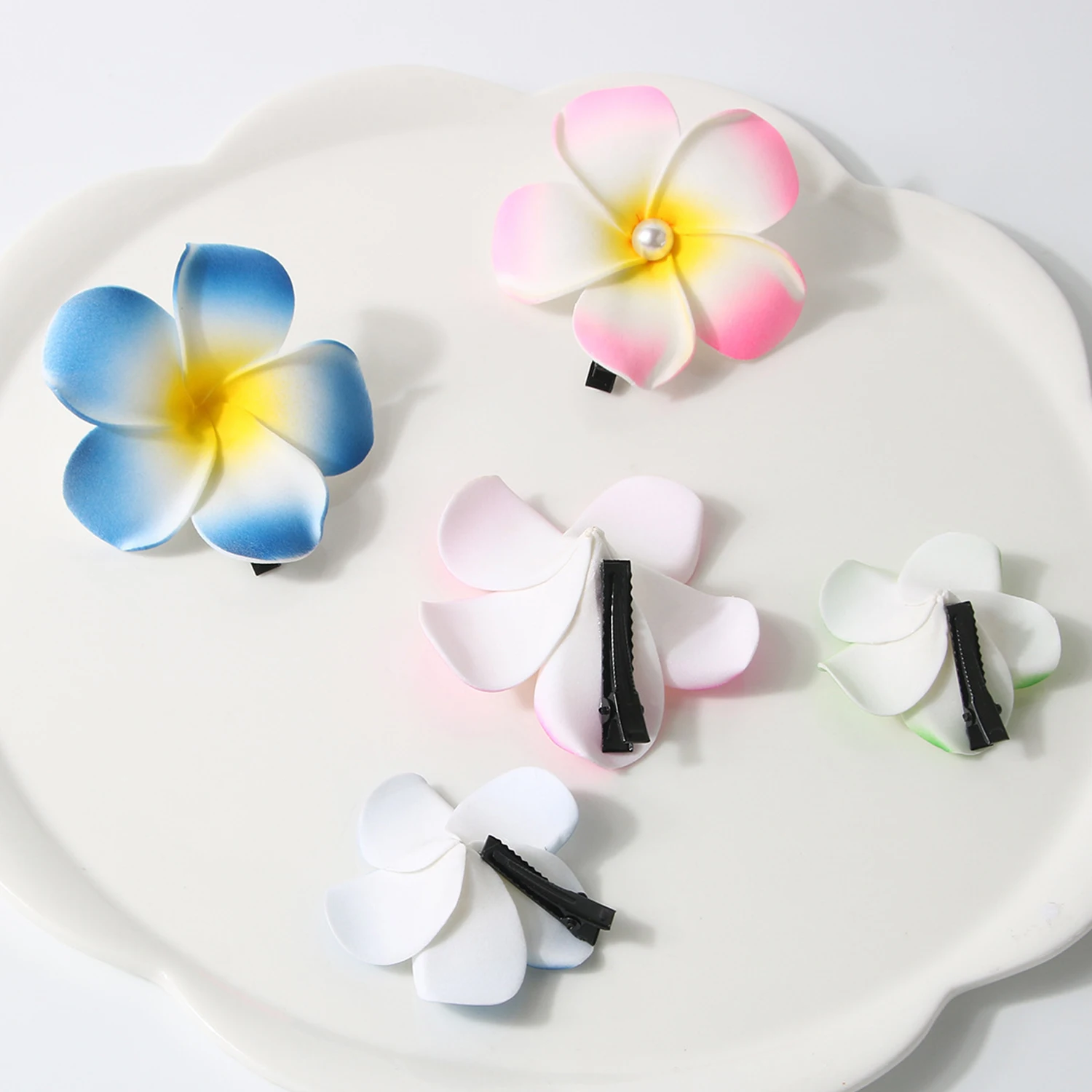 Elegant Women Girl Simulation Hair Accessories Hair Clip Beach Seaside Flower White Plumeria Hairpin Vacation Hair Accessories