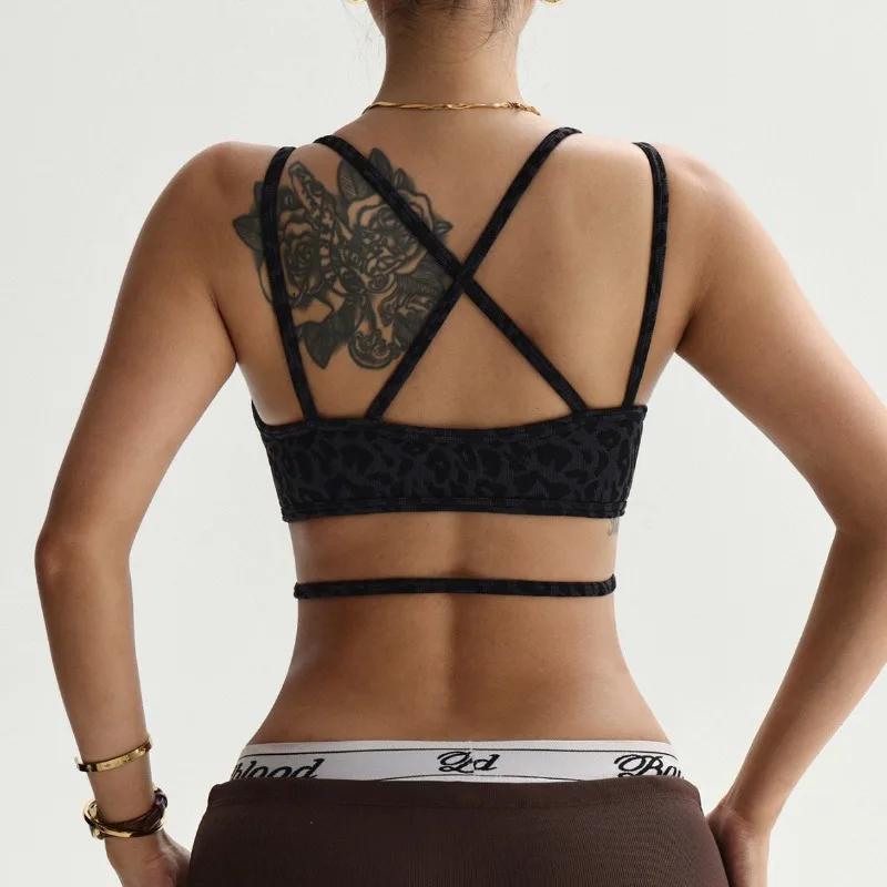 레오파드 프린트 스포츠 브라 여성용 신상 요가 탑 빠른 건조 이중 스트랩 디자인 체육관 피트니스 트레이닝 탱크 유럽 패션 스타일 탑