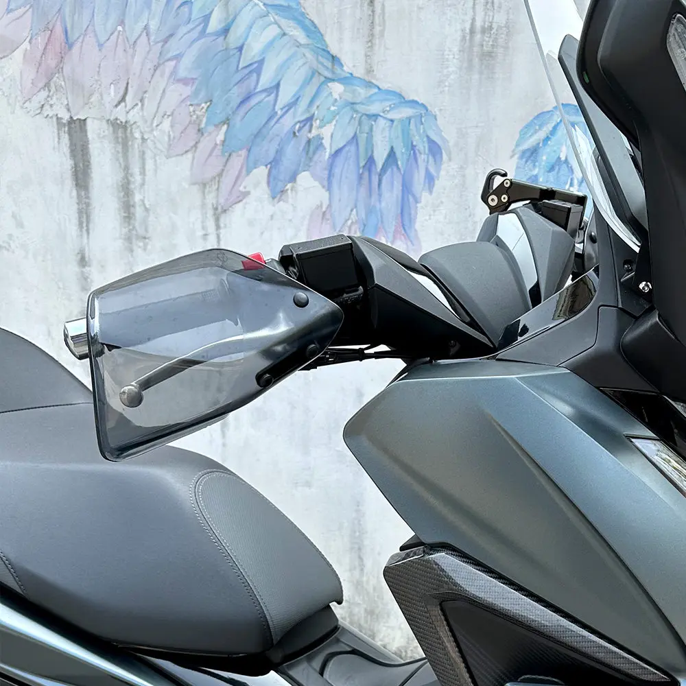 

Защитные накладки на руль (защита от ветра) для мотоциклов HONDA Forza 350, 250, 125, NSS350 2021-2026