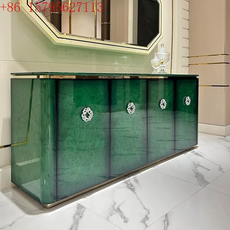 

Обеденный боковой шкаф из массива дерева, роскошная роскошная вилла, большой вход с плоским полом, сундук