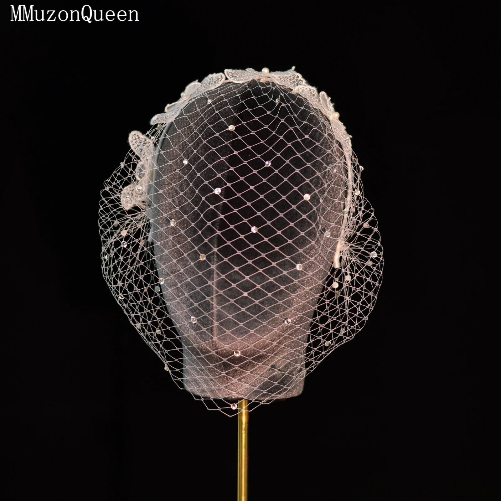 

TOPQUEEN сверкающие стразы, свадебная вуаль в виде птичьей клетки, жемчужная вышивка, украшенная бабочкой, повязка на голову, украшение для лица для выпускного вечера MA27