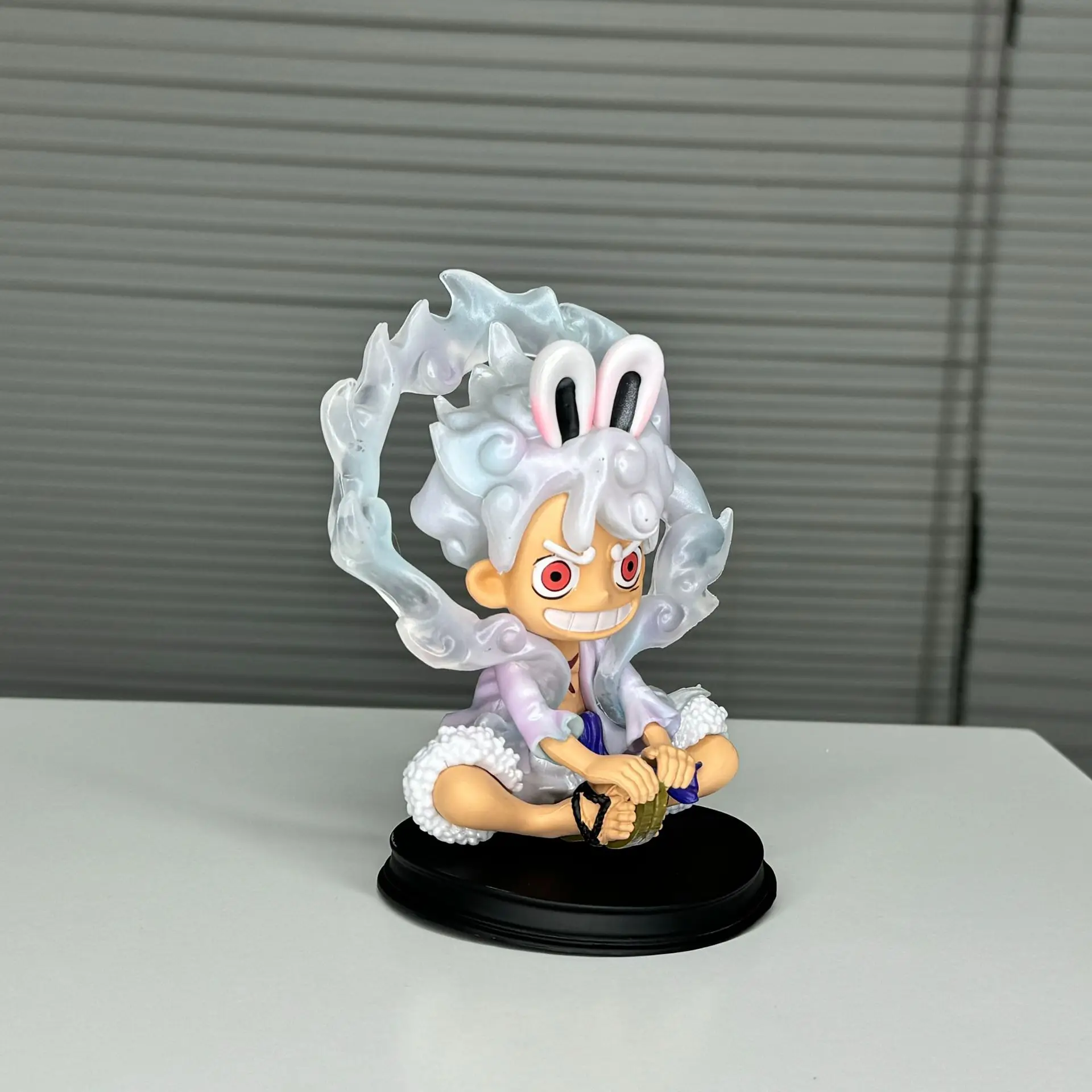 12 ซม.ใหม่ ONE PIECE อะนิเมะรูป Luffy อุปกรณ์ต่อพ่วง PVC รุ่น Q น่ารักรูปปั้นเดสก์ท็อปเครื่องประดับตกแต่งของขวัญวันเกิดของเล่น