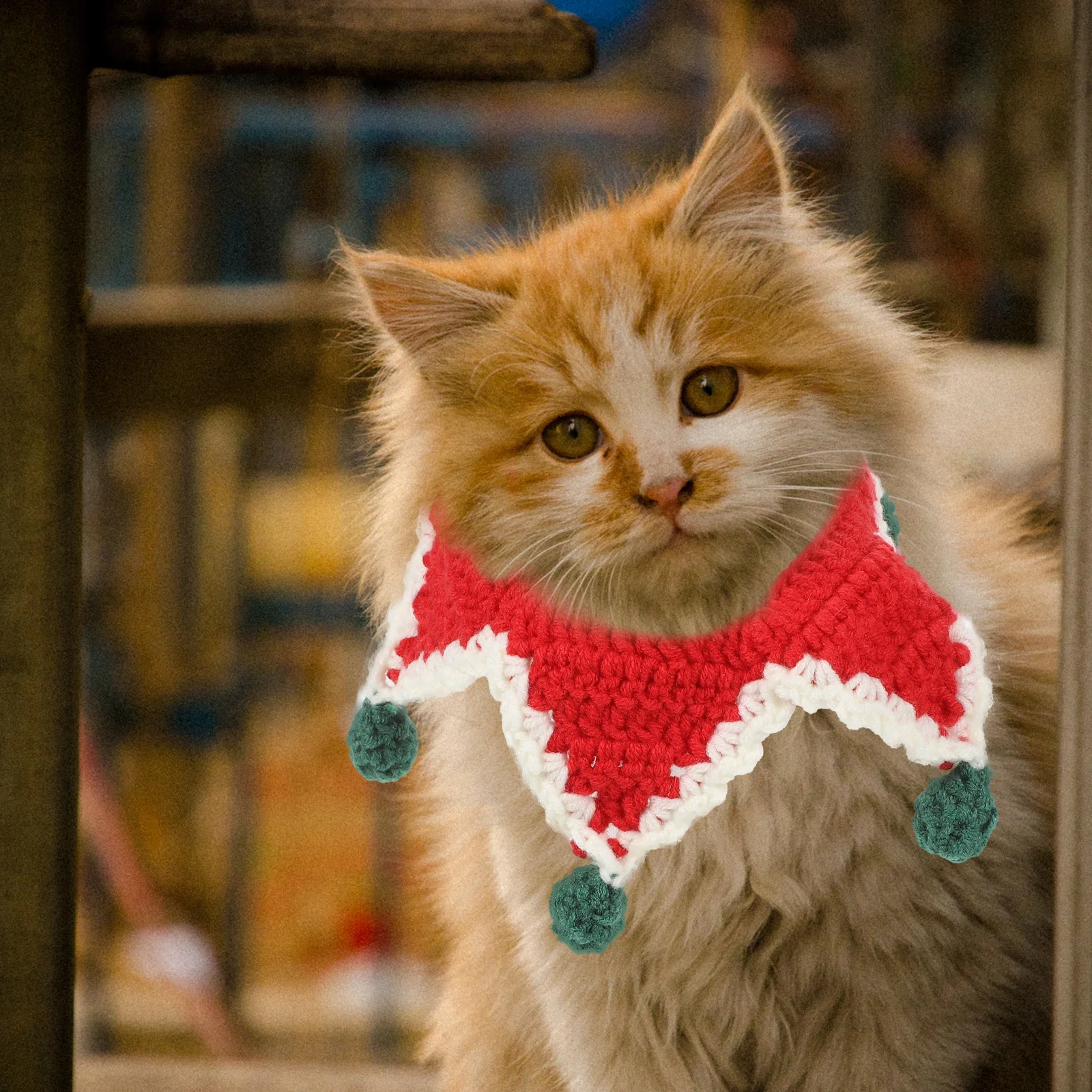 

1Pcs Christmas Pet Scarf with Jingle Bell Triangle Neck Wear for Kitten Puppy Comfortable Easy on Off All Season Style Pet