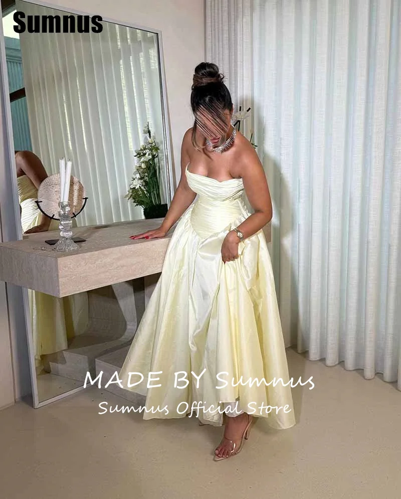 Sumnus فساتين سهرة بسيطة على شكل حرف a أصفر فاتح بدون حمالات بدون أكمام طيات فساتين الحفلات بطول الكاحل فساتين لحضور الحفلات الموسيقية حسب الطلب