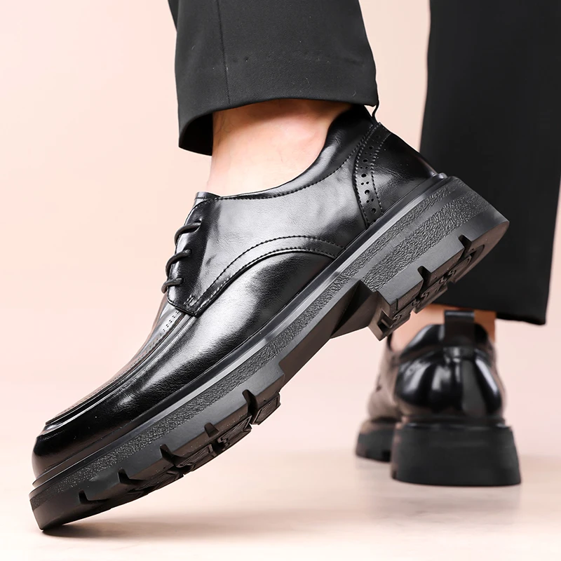 أحذية رجالية من الجلد الأسود مريحة للرجال على الطراز الكلاسيكي مناسبة لمكتب الأعمال أحذية كاجوال للبالغين بسيطة ومتعددة الاستخدامات