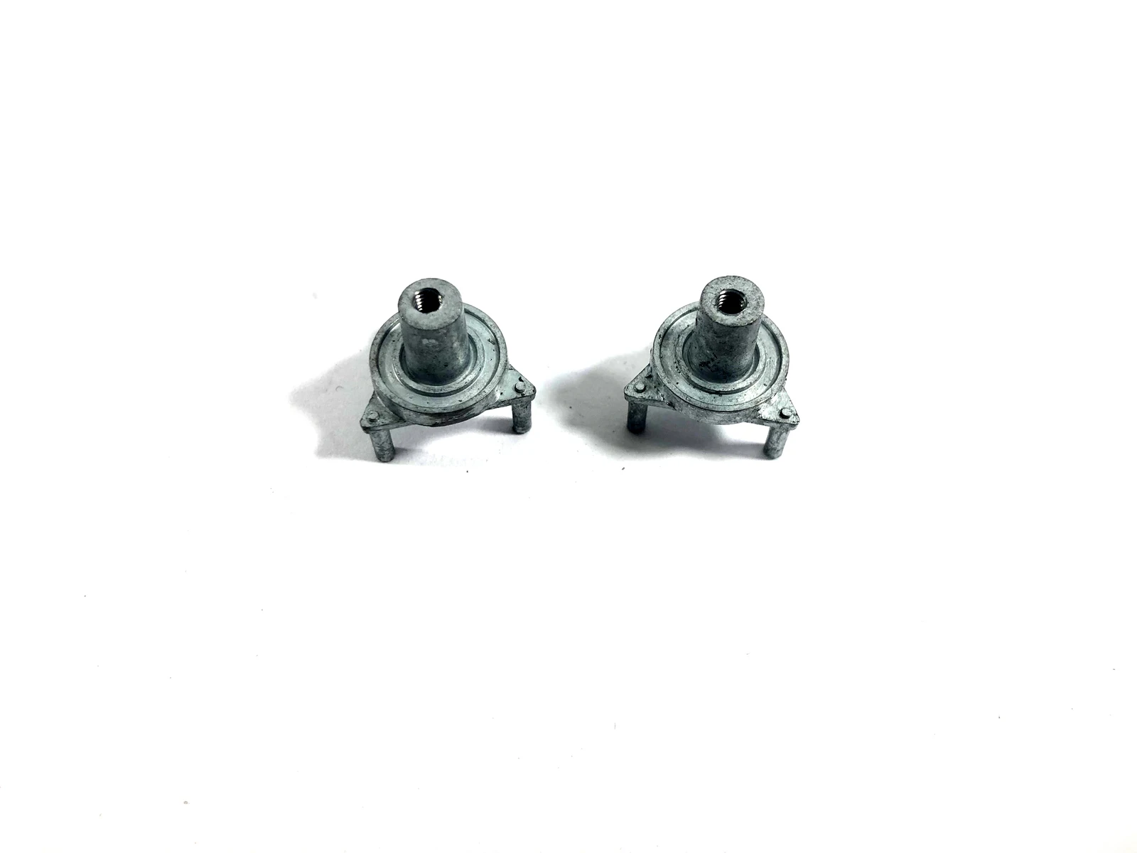 Mato Spare Wheel Metal Mount 2 pcs For 1/16 1:16 RC Panzer III IIIH Stug III tank Metal Upgrade Parts