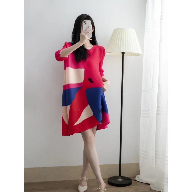 Boutique MIYAKE Pleated Style Summer New Printed Round Neck 3/4 Sleeve Dress with Feminine Style and Loose Fit [sky265]