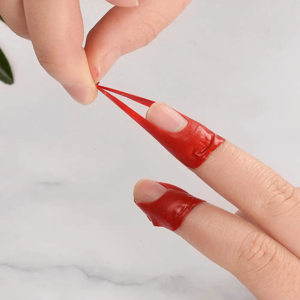 

50Pcs Disposable Nail Polish Protector Stickers U-Shaped Spill-Proof Design for Fingers Keep Polish Off Skin Manicure Essential