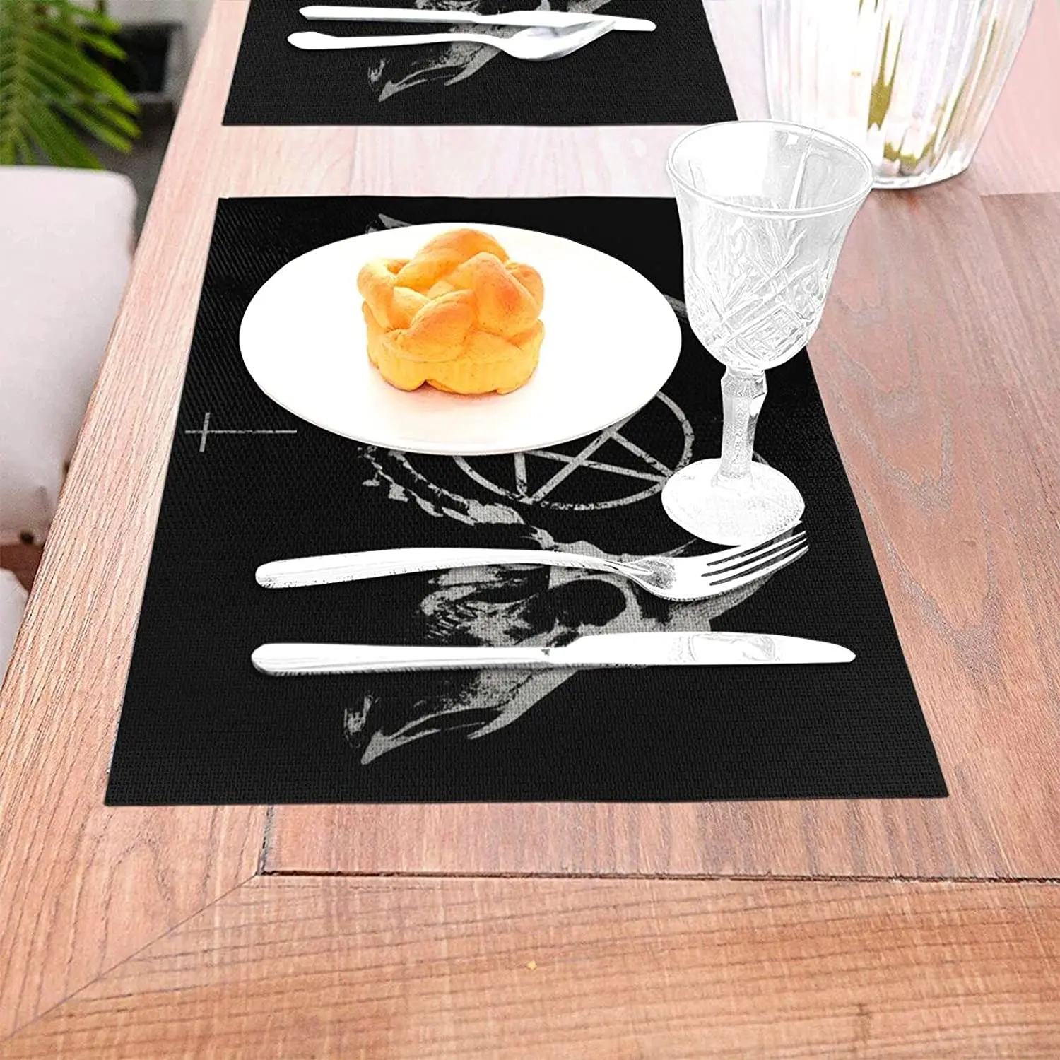 Gothic Occult Satan Penta Symbol Skull Placemats Set of 4 for Dining Table Plastic Wipeable Place Mats