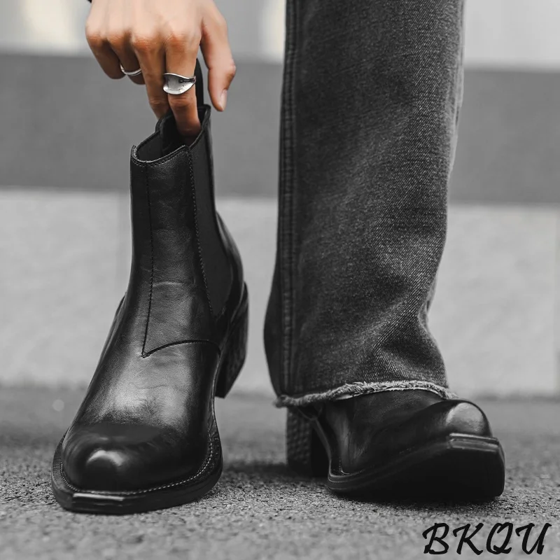 BKQU Pointy Wizard Cocked Head Chelsea Boots Casual Trend Men Autumn/Winter 2024 New Winter Plus Fleecy Ankle Boots Formal Wear