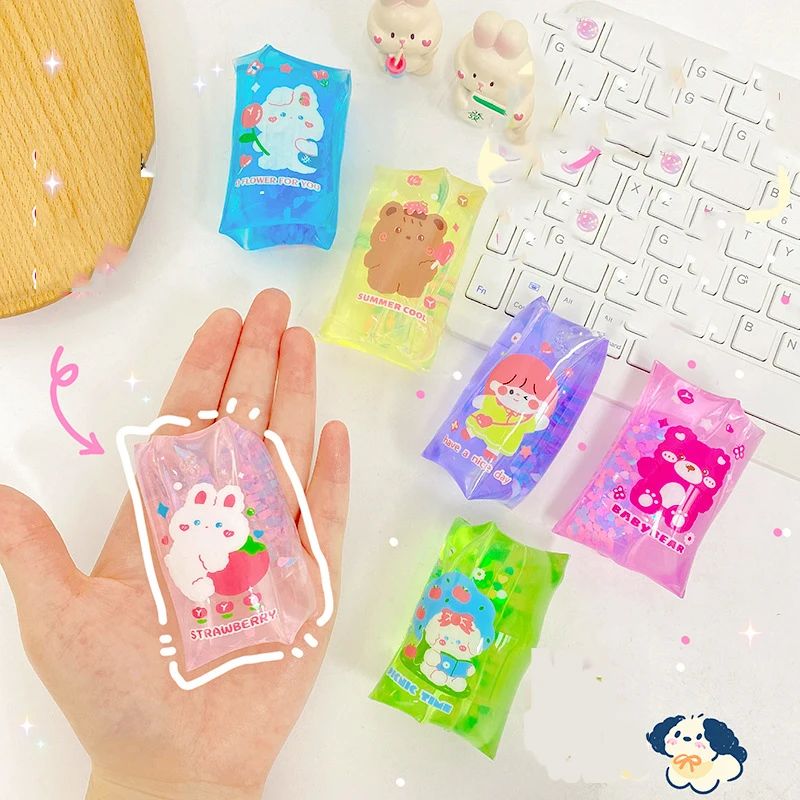 Mini Squeeze Pinching Toy dos desenhos animados para crianças, não pode pegar água cobra, alívio do estresse, kawaii, divertido, fofo, pessoa inteira, menina, verão, novo